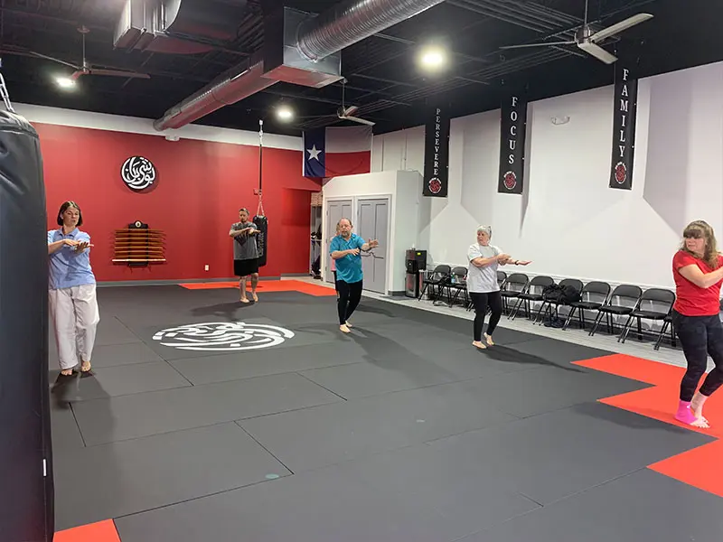 Adult Tai Chi Classes | Bunshi Ban Shelton